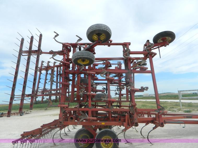 image for item T9361 Sunflower 545144 45' field cultivator
