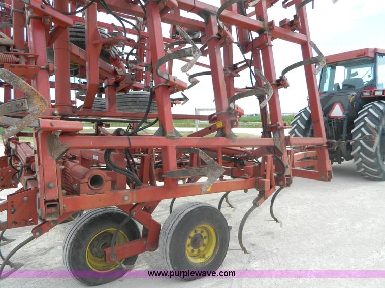 image for item T9361 Sunflower 545144 45' field cultivator