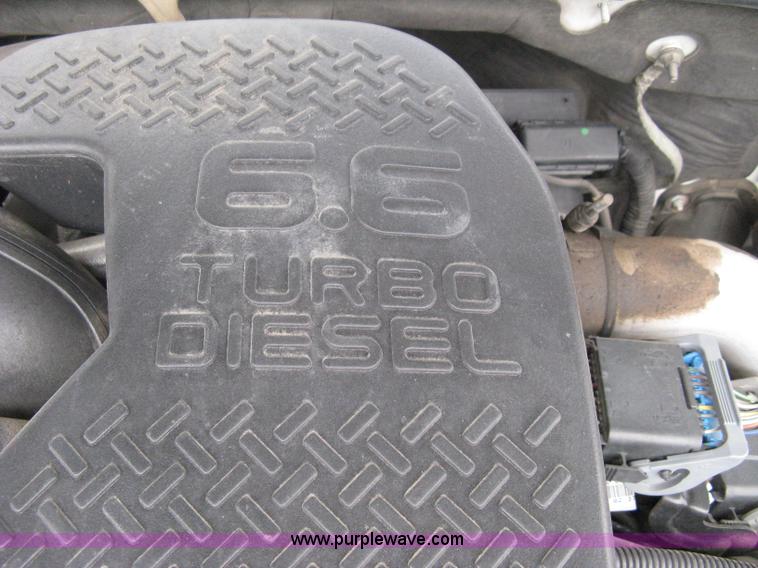 image for item A6476 2006 Chevrolet Silverado C2500HD LT Crew Cab pickup truck