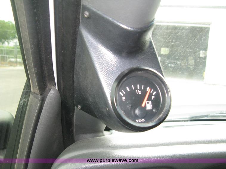 image for item A6476 2006 Chevrolet Silverado C2500HD LT Crew Cab pickup truck