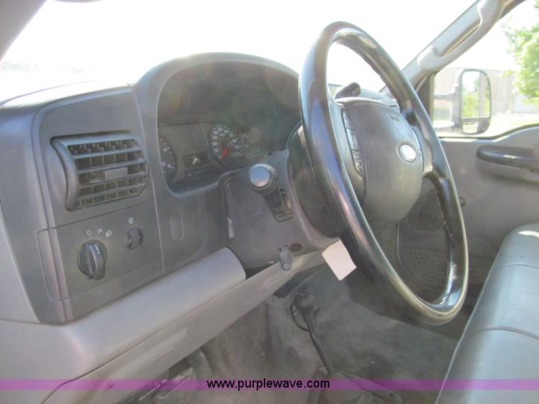 image for item A8433 2007 Ford F350 XL Super Duty service truck