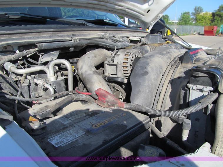 image for item A8433 2007 Ford F350 XL Super Duty service truck