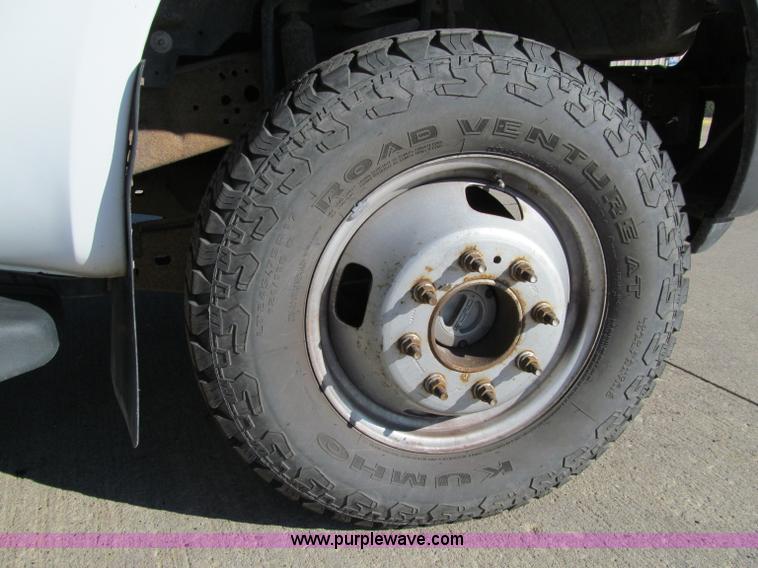 image for item A8433 2007 Ford F350 XL Super Duty service truck