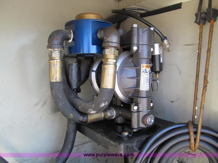 image for item A8433 2007 Ford F350 XL Super Duty service truck