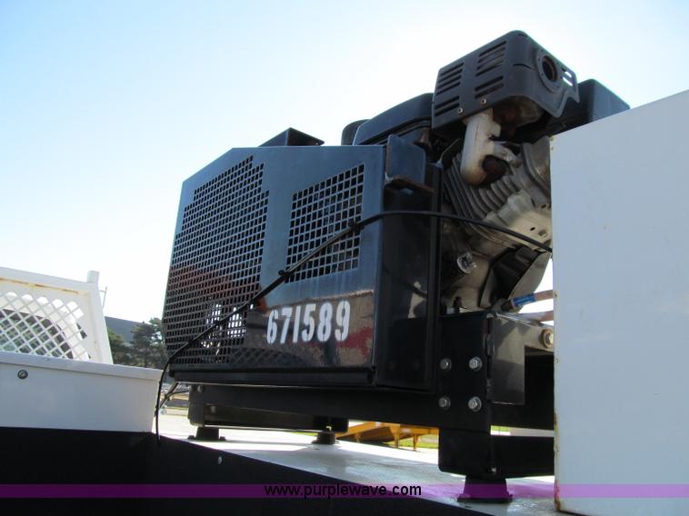 image for item A8433 2007 Ford F350 XL Super Duty service truck