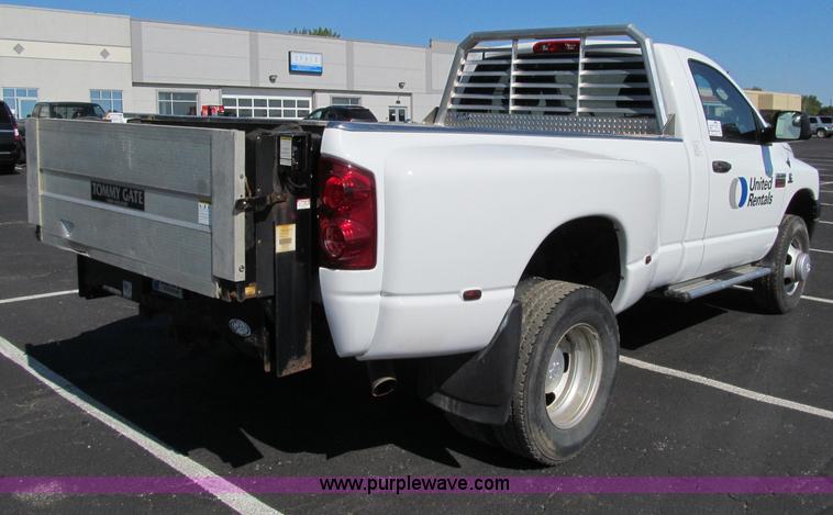 image for item A8434 2008 Dodge Ram 3500 HD pickup truck