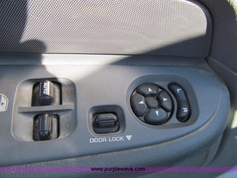 image for item A8434 2008 Dodge Ram 3500 HD pickup truck