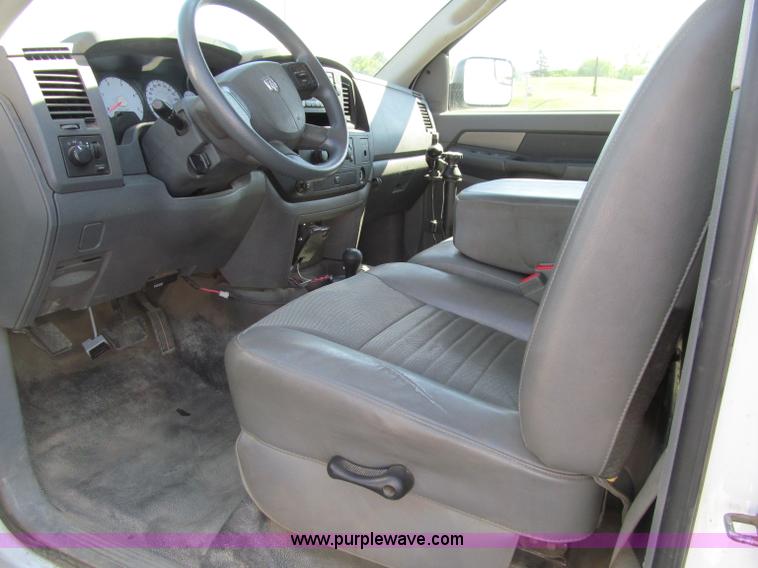image for item A8434 2008 Dodge Ram 3500 HD pickup truck