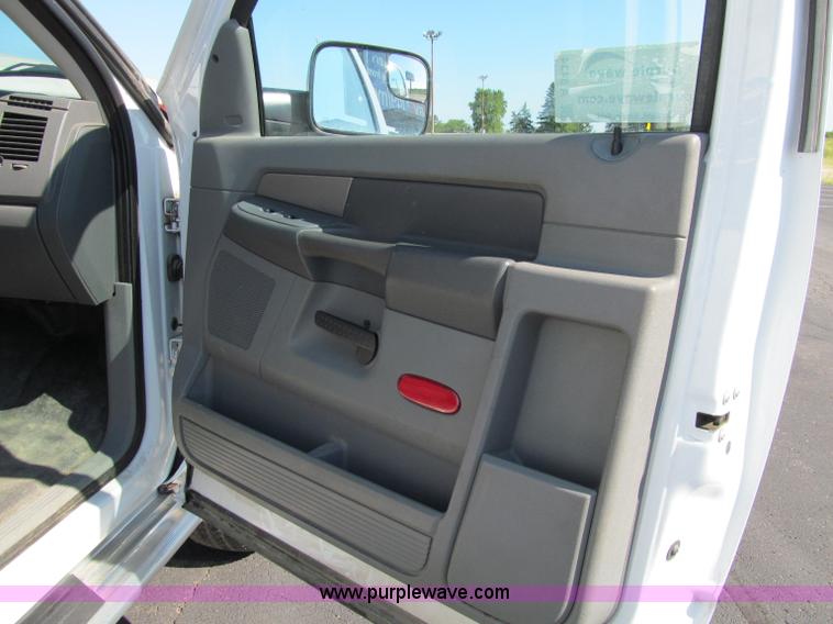 image for item A8434 2008 Dodge Ram 3500 HD pickup truck
