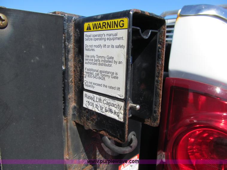 image for item A8434 2008 Dodge Ram 3500 HD pickup truck