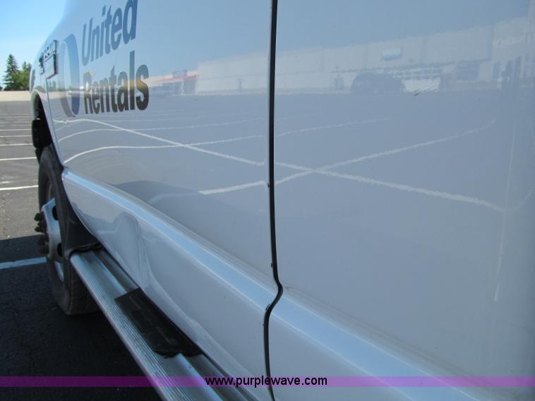 image for item A8434 2008 Dodge Ram 3500 HD pickup truck
