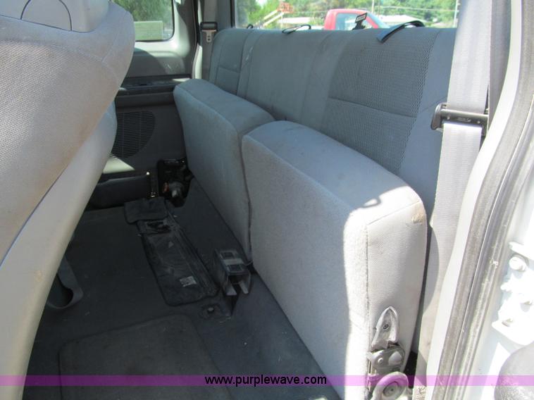 image for item A8435 2007 Ford F250 XLT Super Duty SuperCab pickup truck