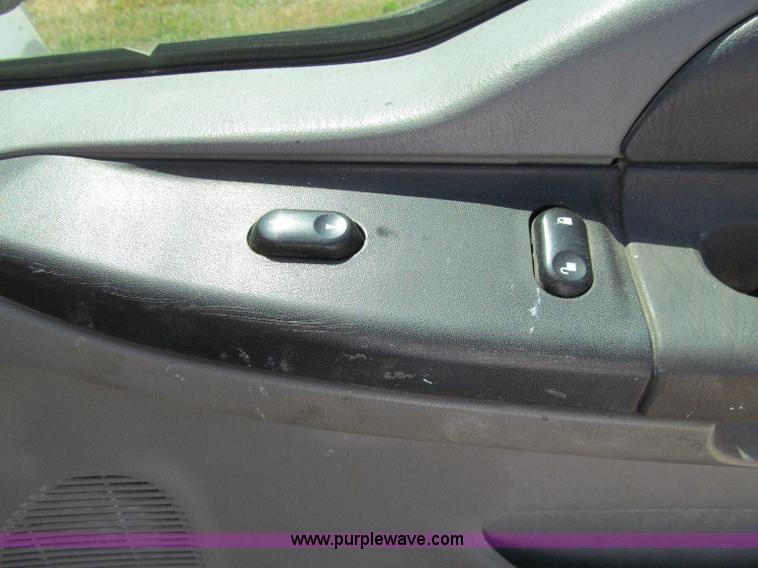 image for item A8435 2007 Ford F250 XLT Super Duty SuperCab pickup truck