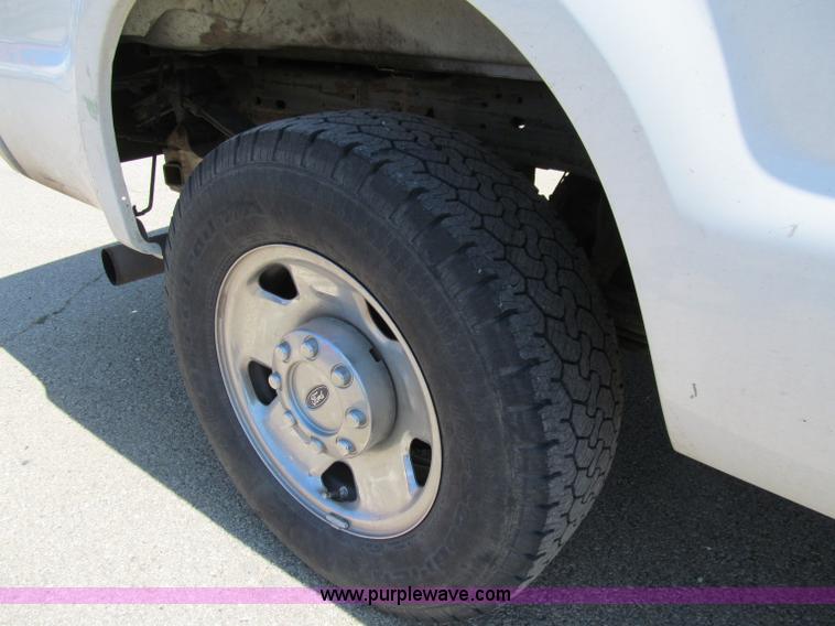 image for item A8435 2007 Ford F250 XLT Super Duty SuperCab pickup truck