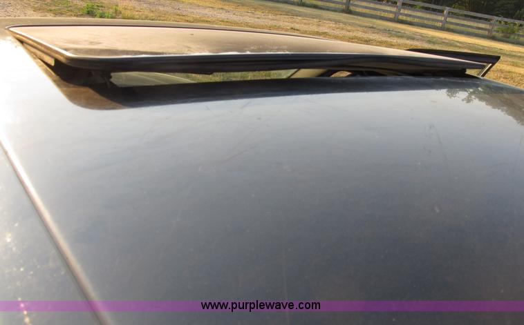 image for item B2750 1991 Volvo 940