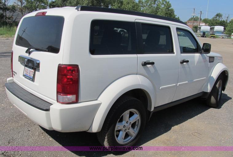 image for item B2822 2008 Dodge Nitro SLT SUV