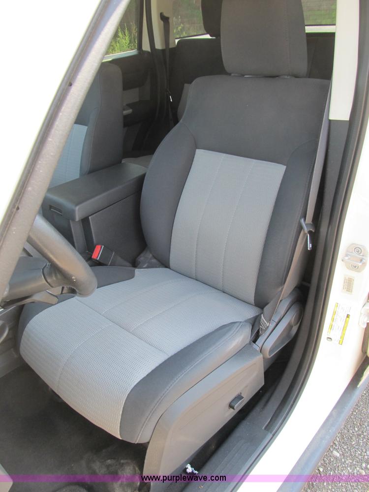 image for item B2822 2008 Dodge Nitro SLT SUV