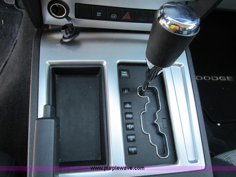 image for item B2822 2008 Dodge Nitro SLT SUV