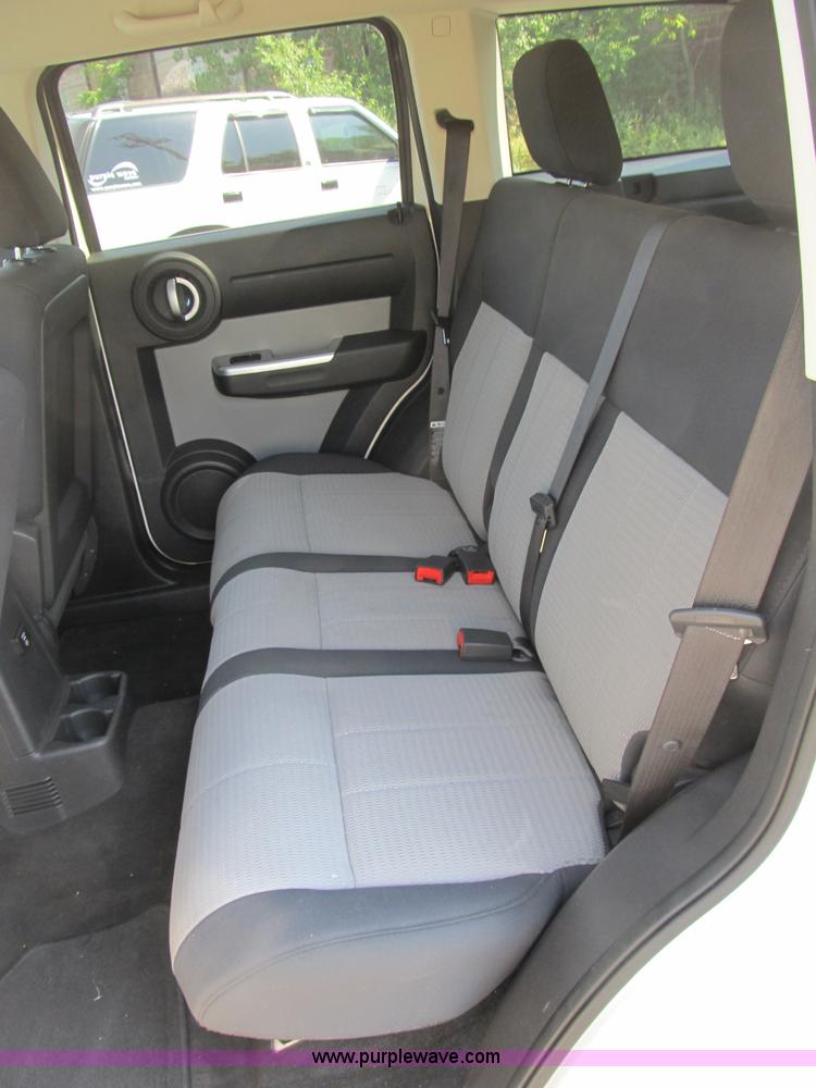 image for item B2822 2008 Dodge Nitro SLT SUV