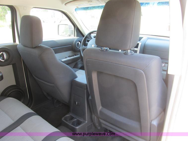 image for item B2822 2008 Dodge Nitro SLT SUV