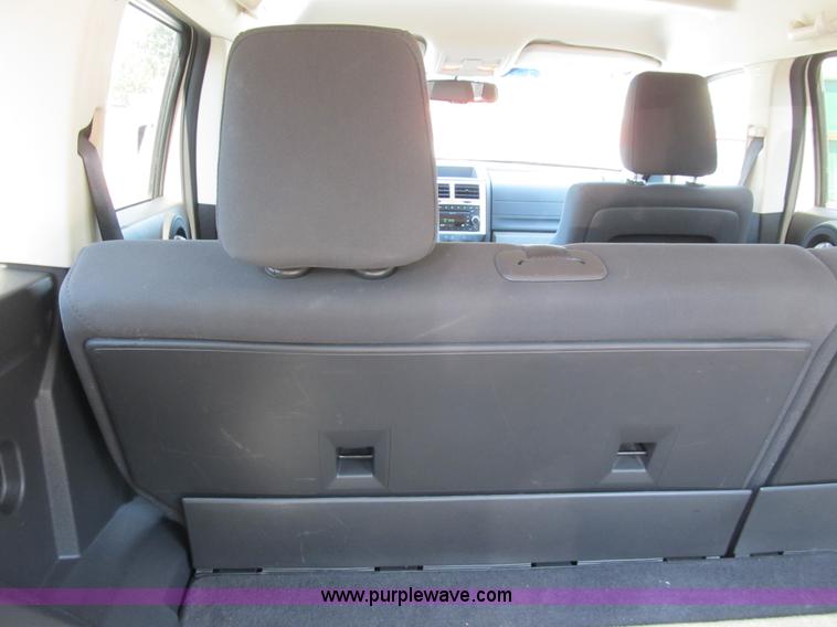 image for item B2822 2008 Dodge Nitro SLT SUV