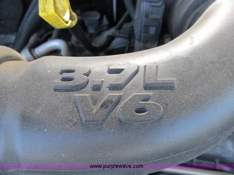 image for item B2822 2008 Dodge Nitro SLT SUV