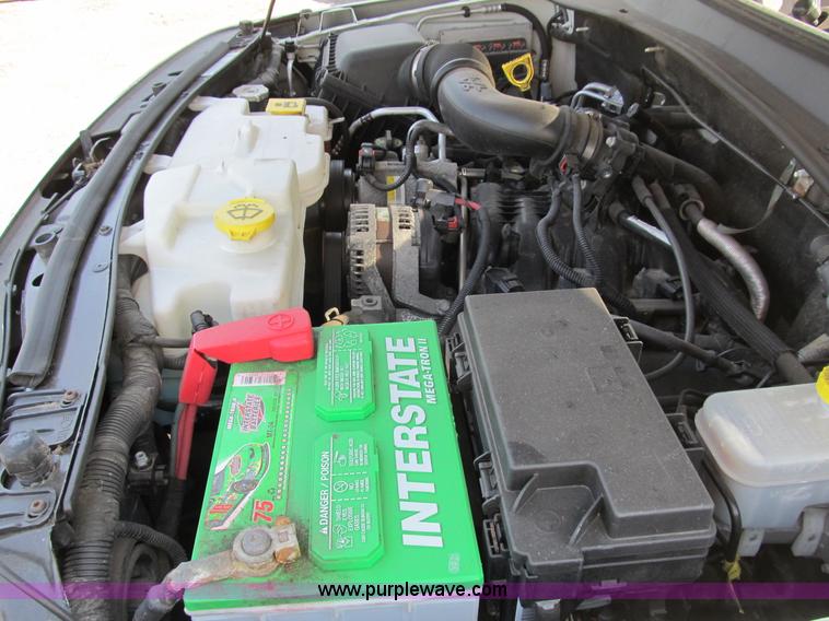 image for item B2822 2008 Dodge Nitro SLT SUV