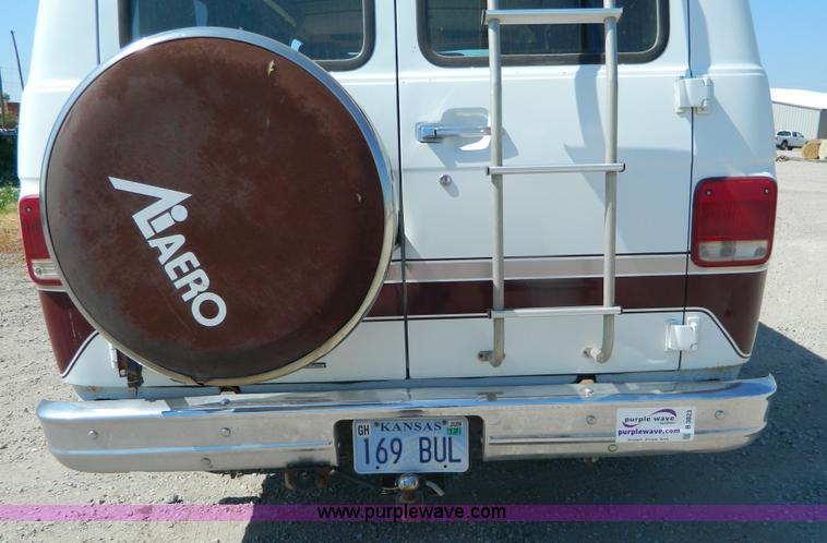 image for item B3823 1989 Chevrolet G20 van