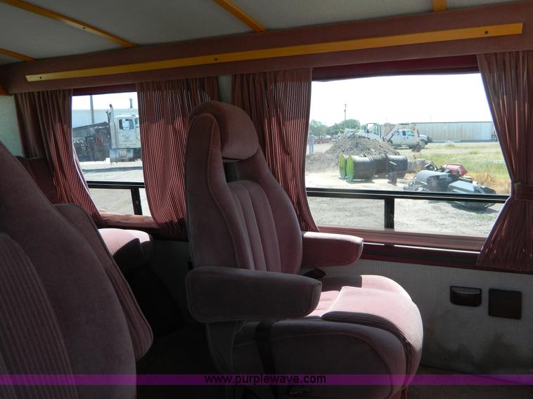 image for item B3823 1989 Chevrolet G20 van