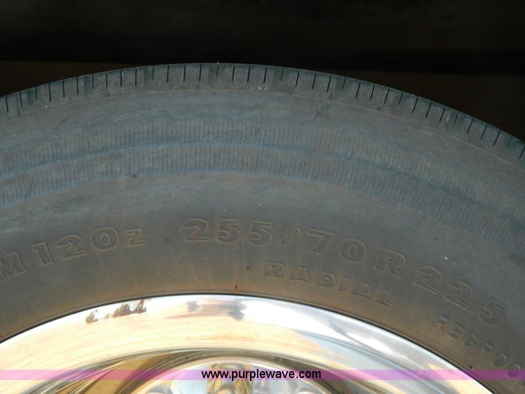 image for item B3833 1995 Newmar Dutch Star 34' RV motorhome