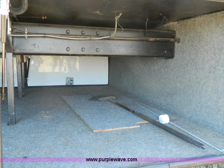 image for item B3833 1995 Newmar Dutch Star 34' RV motorhome