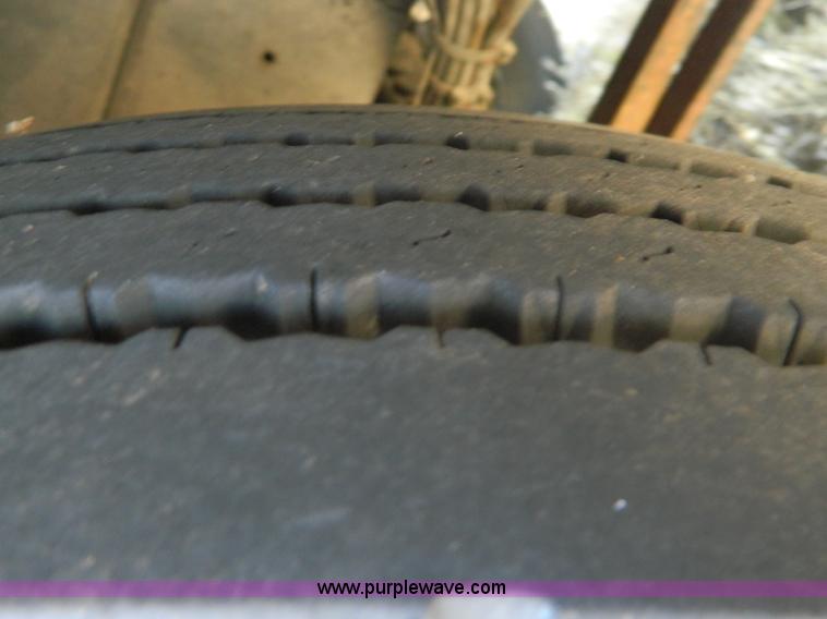 image for item B3833 1995 Newmar Dutch Star 34' RV motorhome