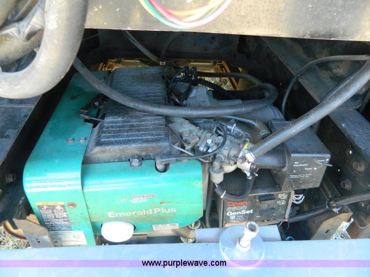 image for item B3833 1995 Newmar Dutch Star 34' RV motorhome