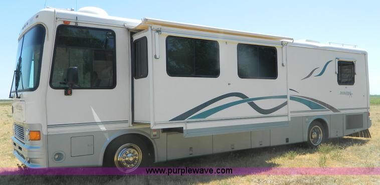 image for item B3833 1995 Newmar Dutch Star 34' RV motorhome