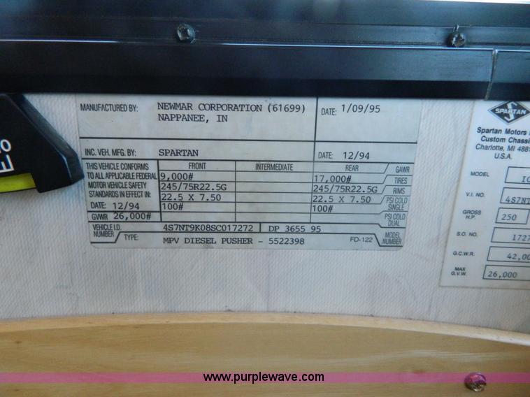 image for item B3833 1995 Newmar Dutch Star 34' RV motorhome