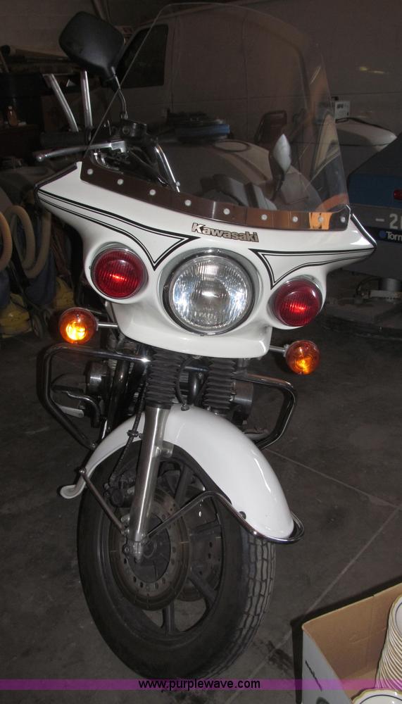 image for item B5168 1996 Kawasaki 1000 motorcycle