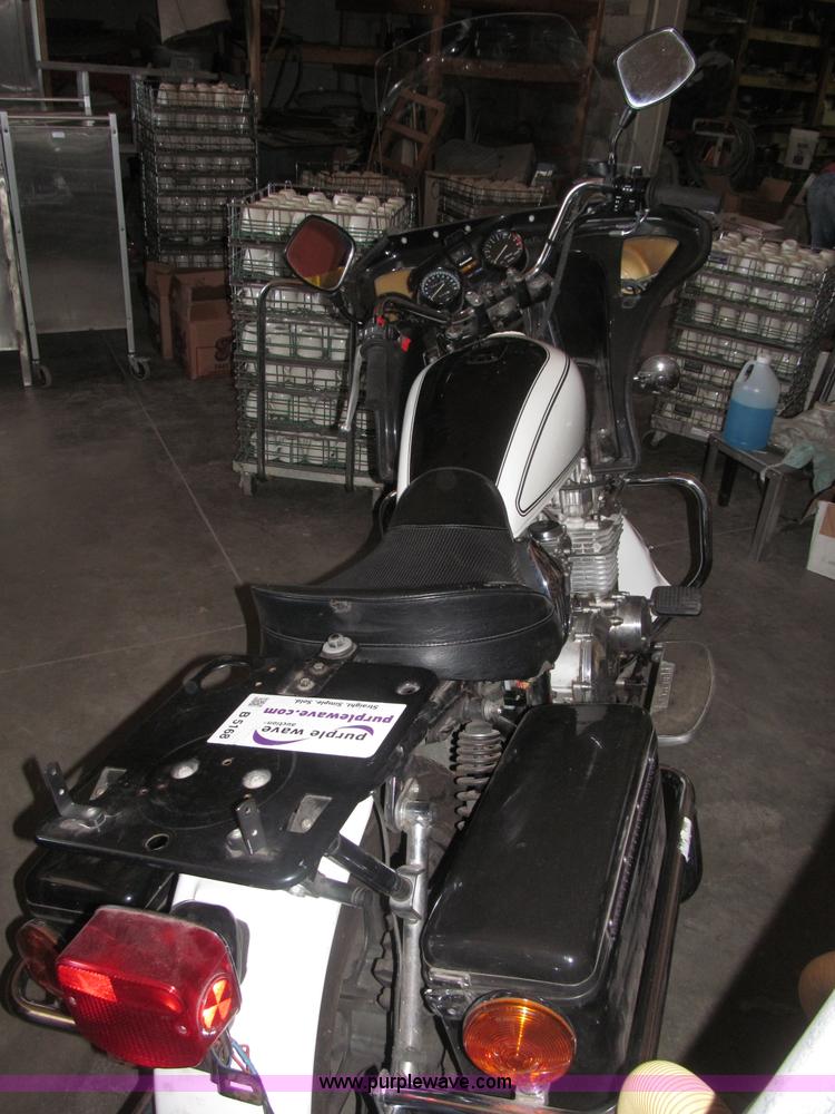 image for item B5168 1996 Kawasaki 1000 motorcycle