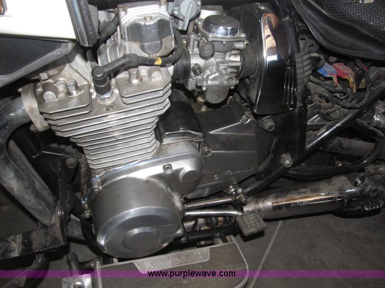 image for item B5168 1996 Kawasaki 1000 motorcycle