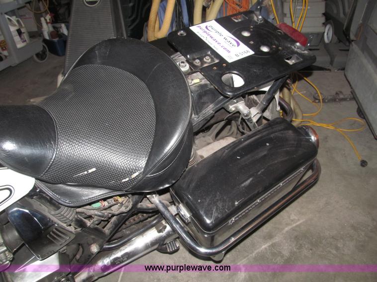 image for item B5168 1996 Kawasaki 1000 motorcycle