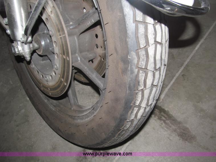 image for item B5168 1996 Kawasaki 1000 motorcycle