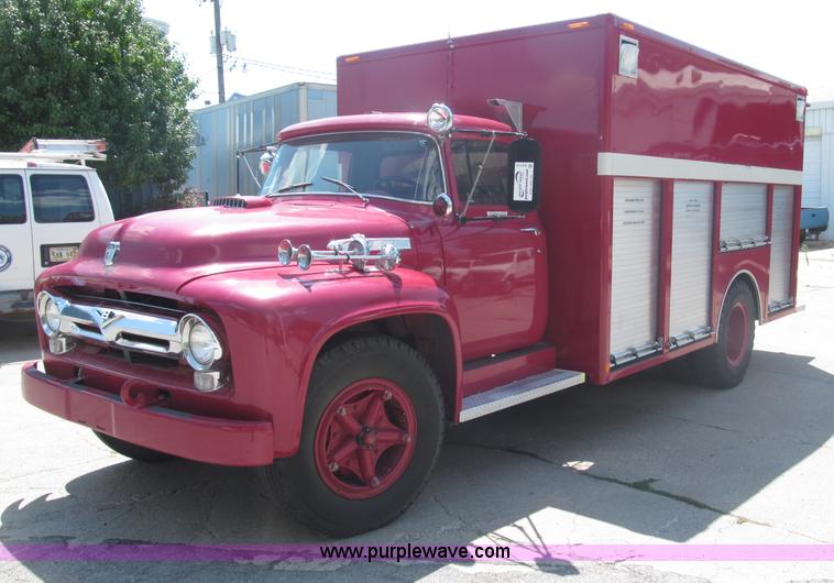 image for item B5174 1956 Ford F800 Big Job pumper truck