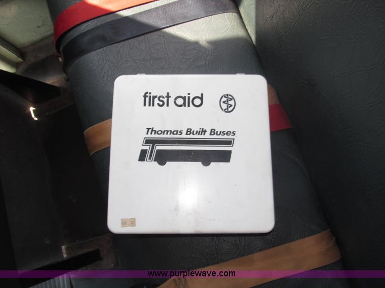 image for item B5178 1990 International 3800 Thomas Built school bus