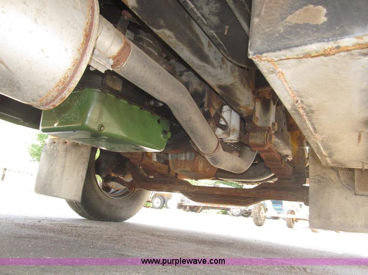 image for item B5178 1990 International 3800 Thomas Built school bus