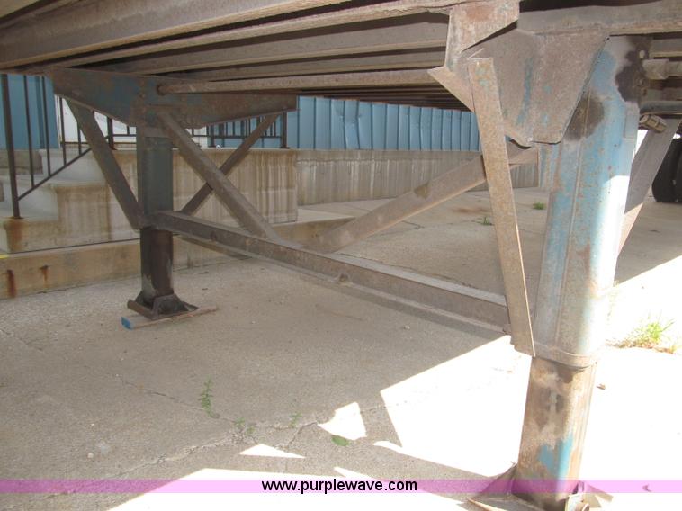 image for item B5183 1996 Wabash National 53' dry van trailer