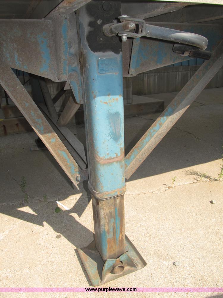 image for item B5183 1996 Wabash National 53' dry van trailer