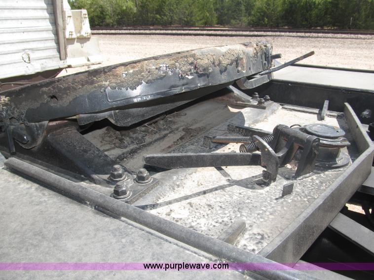 image for item B5188 1978 International CargoStar flatbed truck