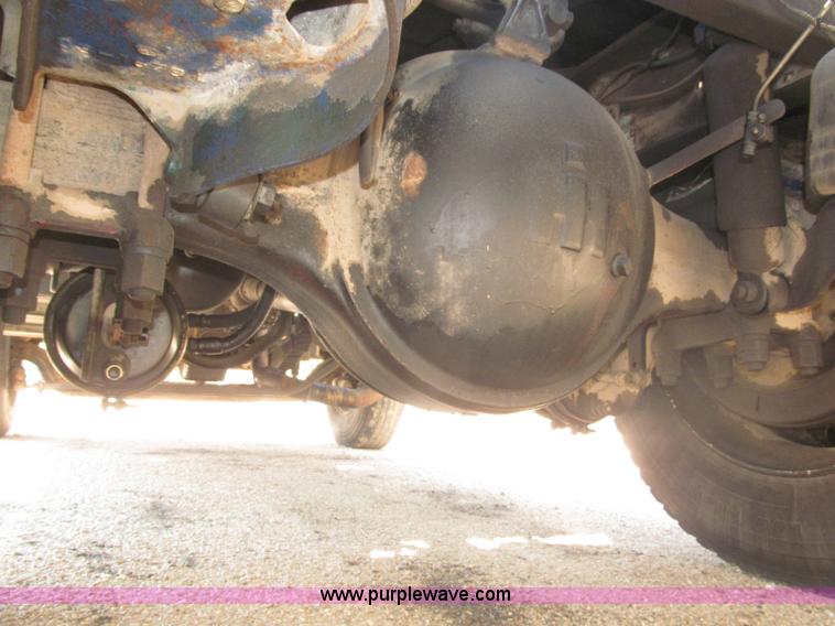 image for item B5188 1978 International CargoStar flatbed truck