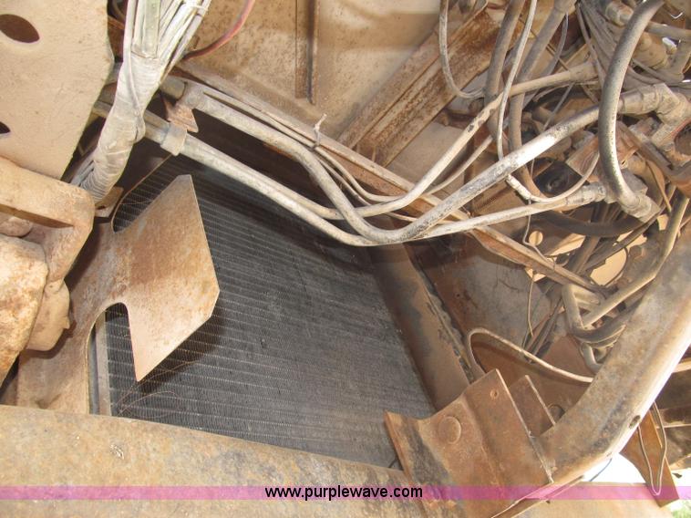 image for item B5188 1978 International CargoStar flatbed truck