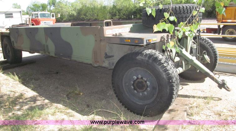 image for item B5190 2003 22' heavy expanded mobility ammunition trailer