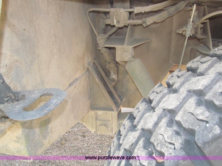 image for item B5190 2003 22' heavy expanded mobility ammunition trailer